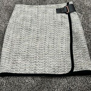 Ivanka Trump mini skirt